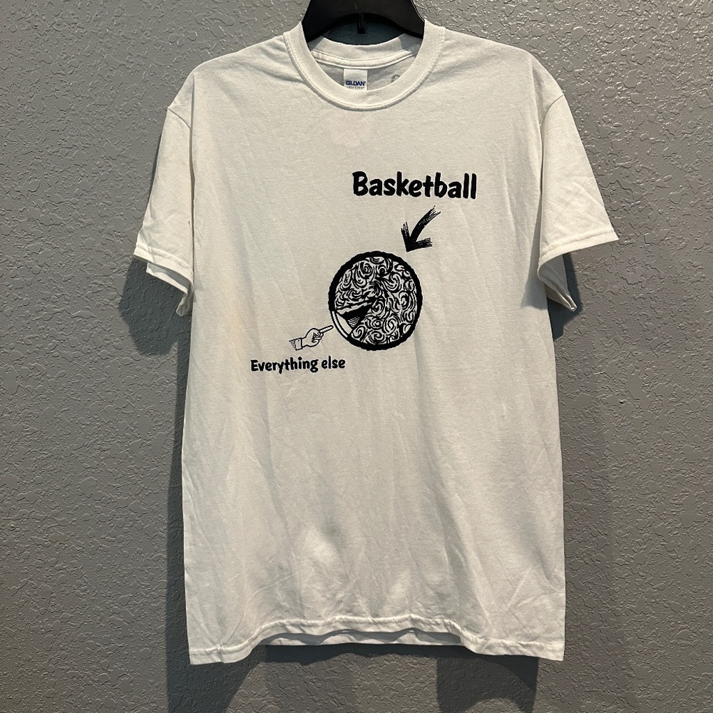 NWT - Basketball T Shirt - Size M